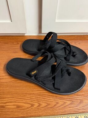 Teva Voya Zillesa Black Women's Strappy Sandals Webbing 9 beachwear summer